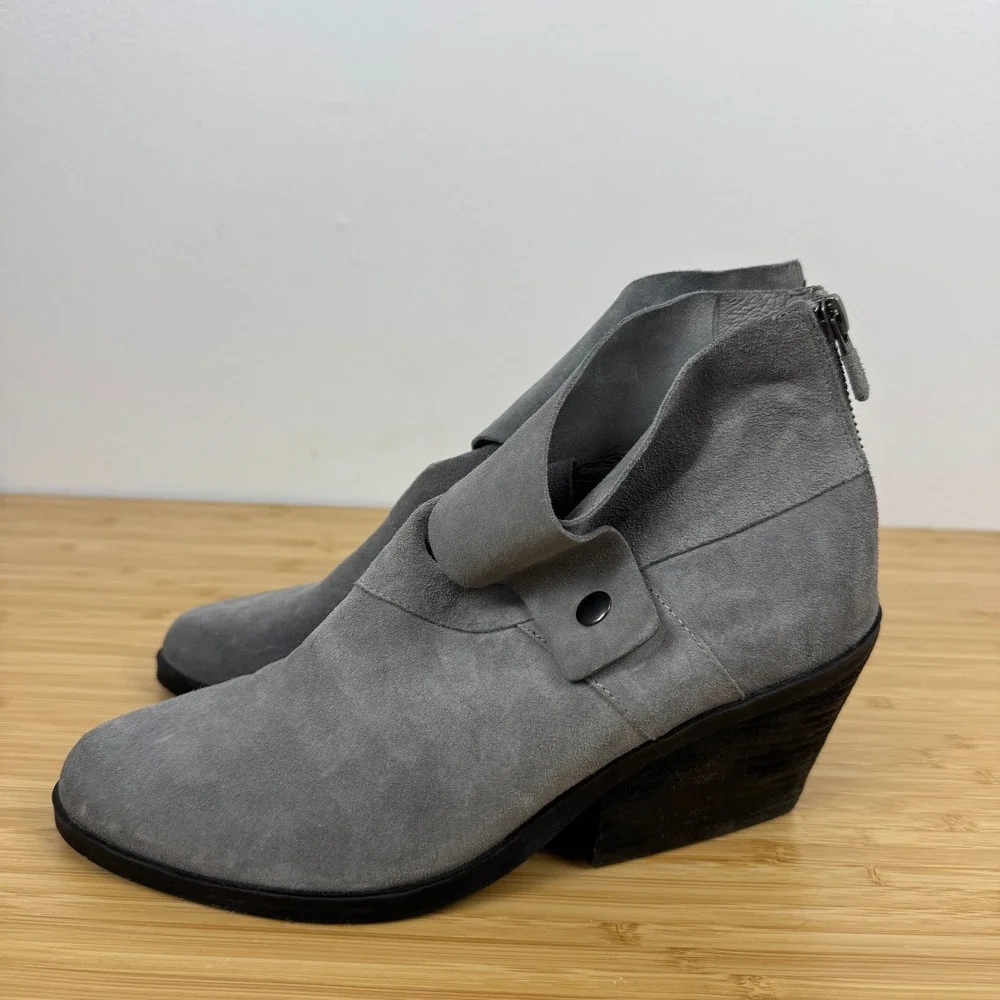 EILEEN FISHER Tornado Gray Suede Wedge Booties Ankle Boots Women Size‎ 8.5